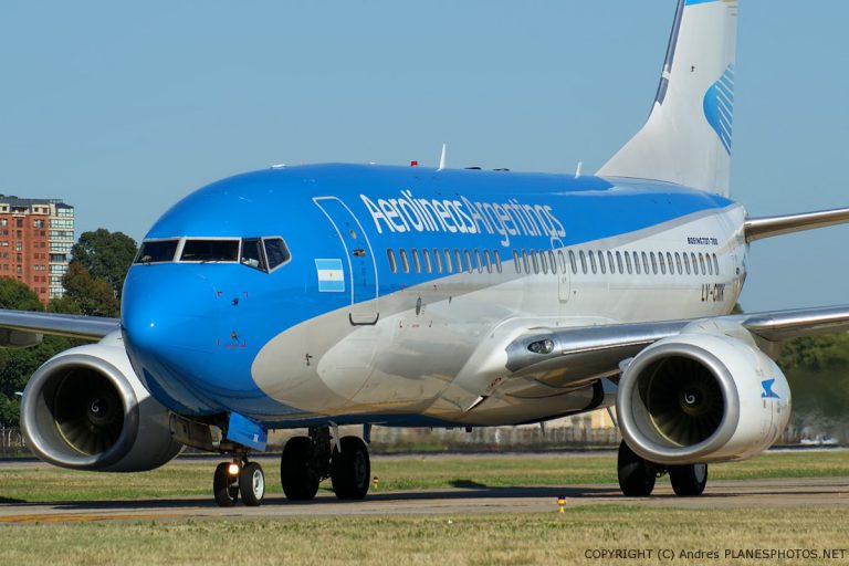 Aerolíneas Argentinas acordó con Boeing adquirir aviones de última generación